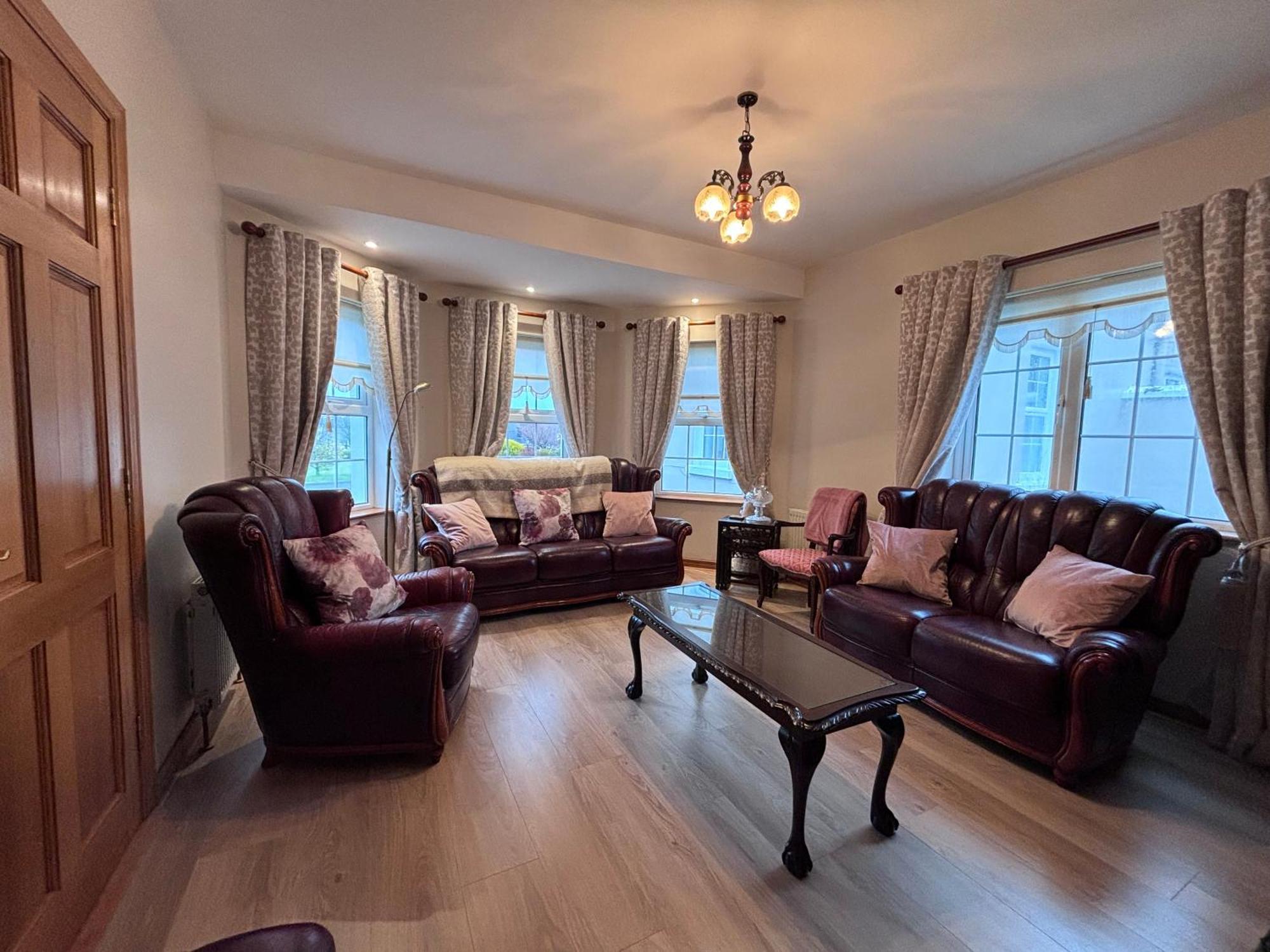 The Lodge Self Catering Castlerea Екстер'єр фото